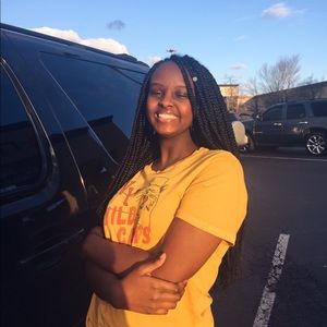 Meet your Posher, Deborah